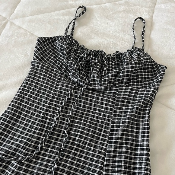 Forever 21 Dress NWOT - Picture 3 of 5